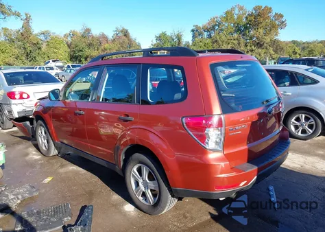 2011 Subaru Forester 2.5X из США, поврежденный, VIN JF2SHABC1BG705514